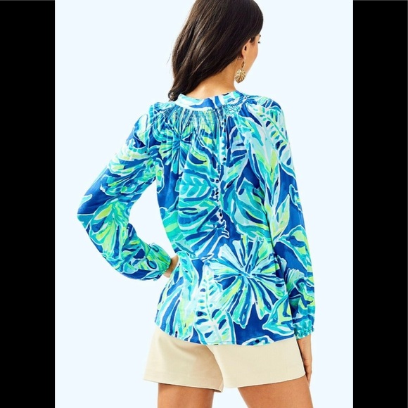 LILLY PULITZER ELSA BUTTON FRONT BECKON PALM PASSAGE BLOUSE TOP SIZE MEDIUM - Picture 3 of 9